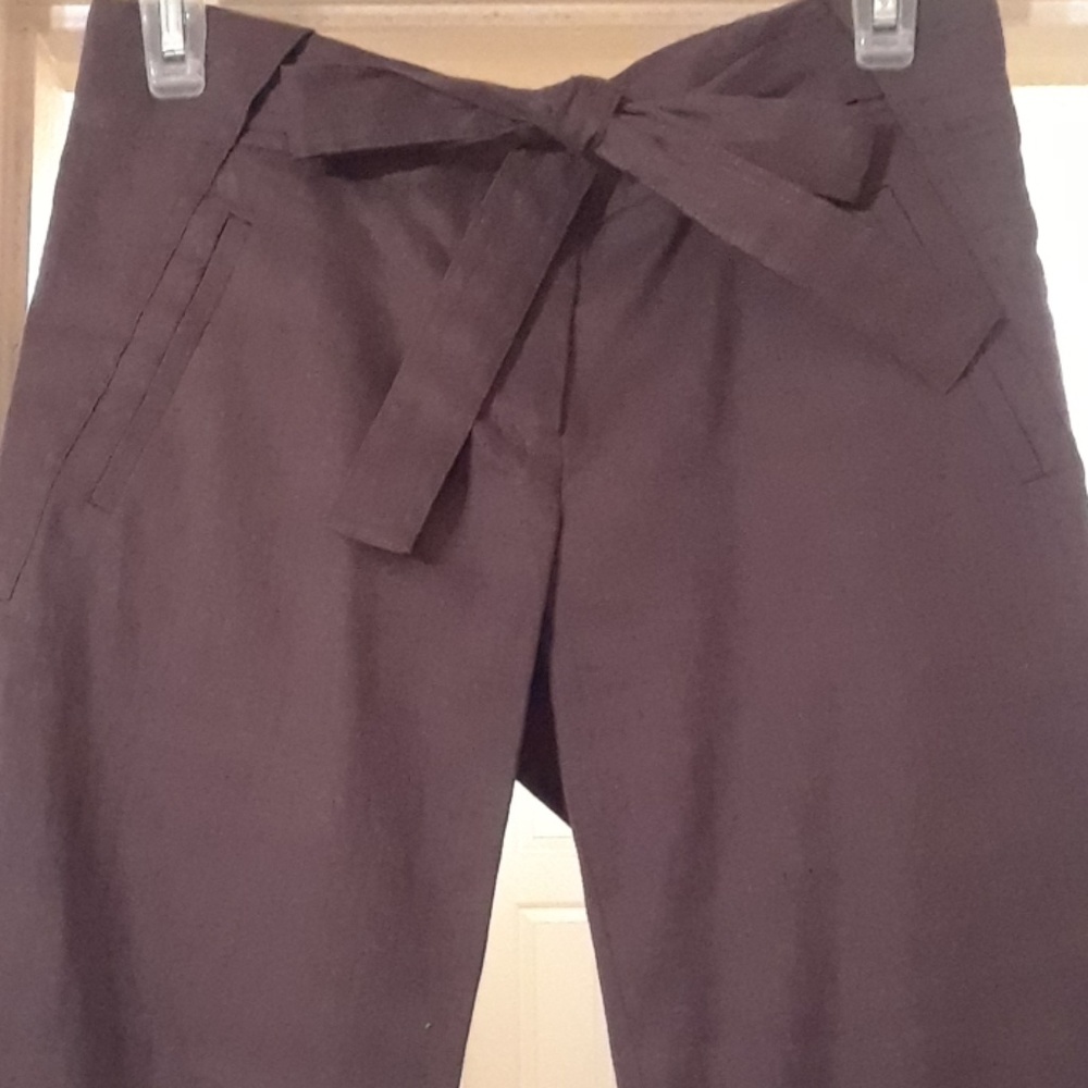 💗DONATED💗BCBG CAPRIS 💗